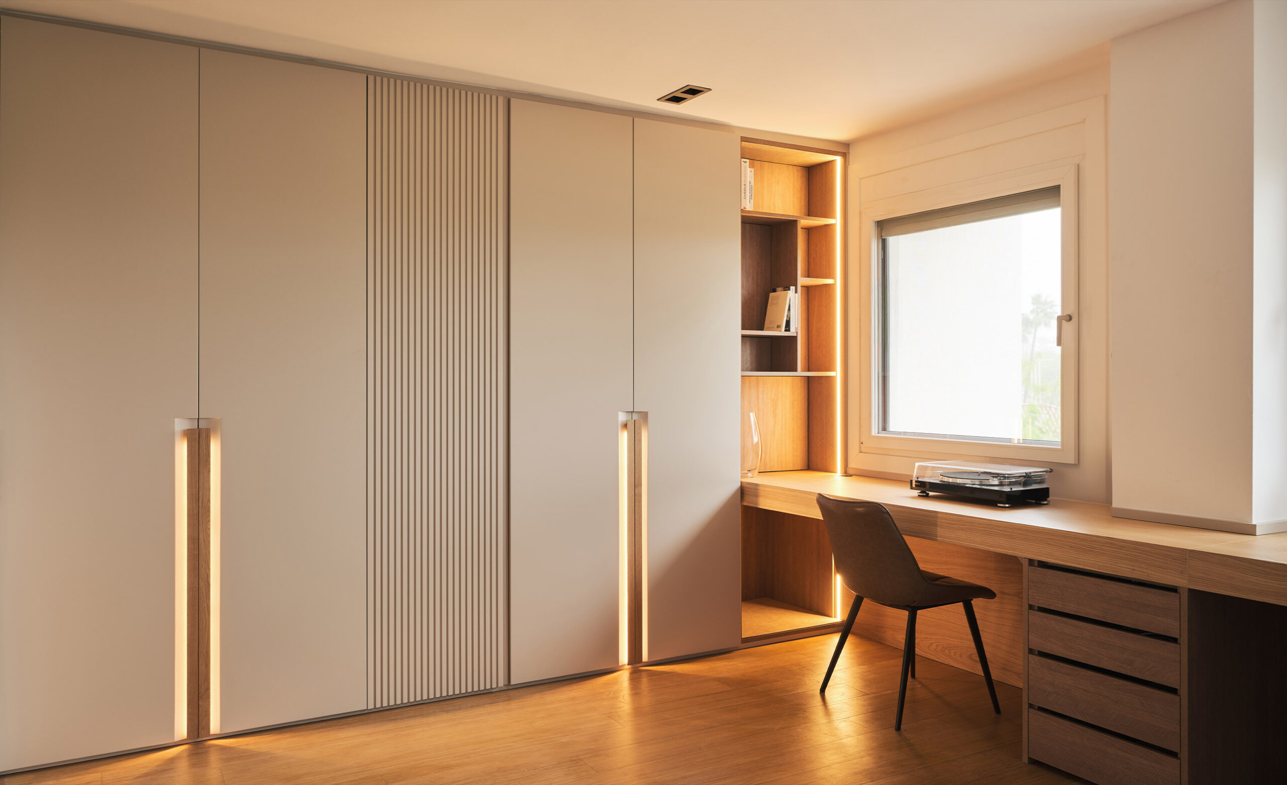 Guarda-roupas exclusivos e camarins de luxo | Uecko Las Palmas